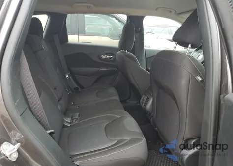 2017 Jeep Cherokee Latitude из США, поврежденный, VIN 1C4PJMCB2HW544752